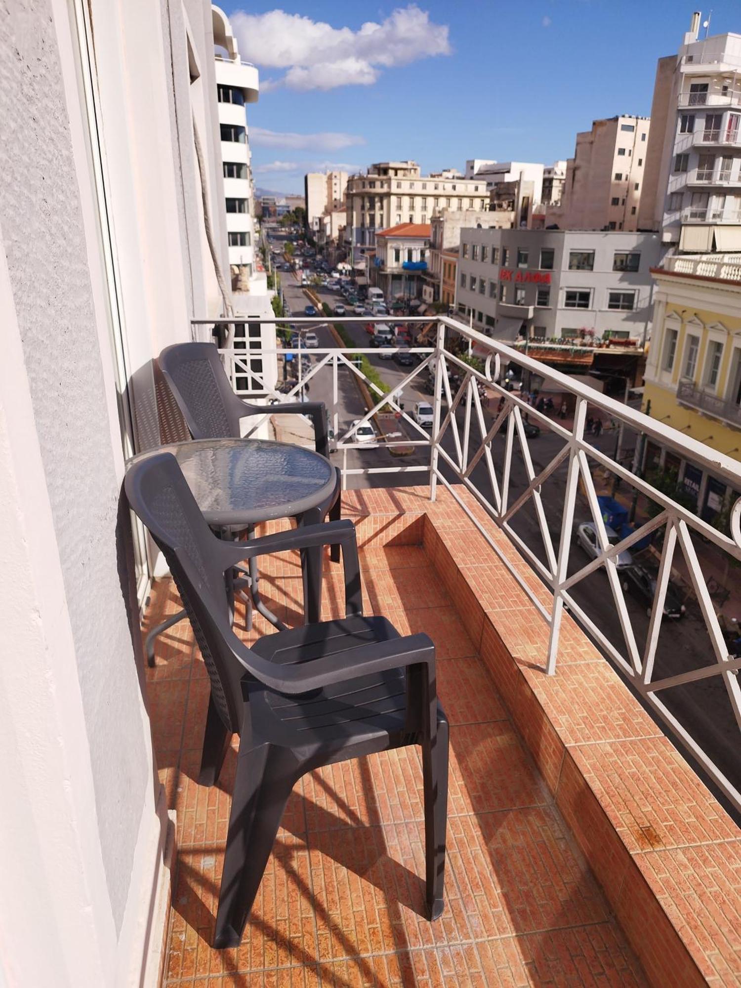 Piraeus Acropole Hotel Экстерьер фото