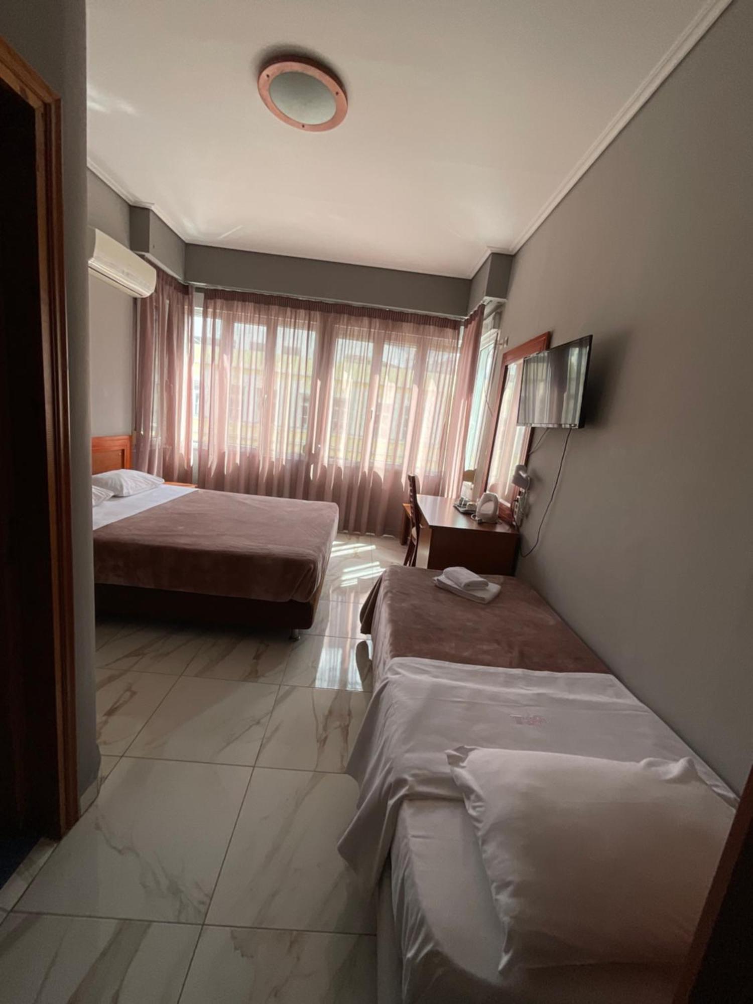 Piraeus Acropole Hotel Экстерьер фото
